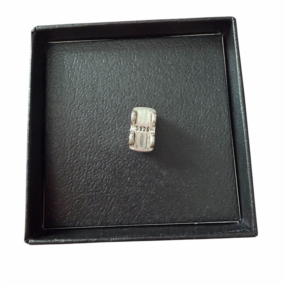 S925 London Double Decker Bus Charm - Picture 4 of 4